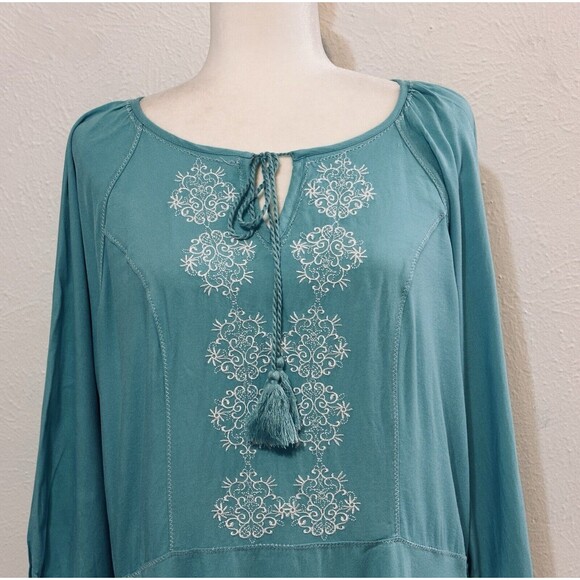 Ali Miles Women Size Large Embroidered Floral Tassel Tunic Top Boho Peasant - Picture 2 of 11